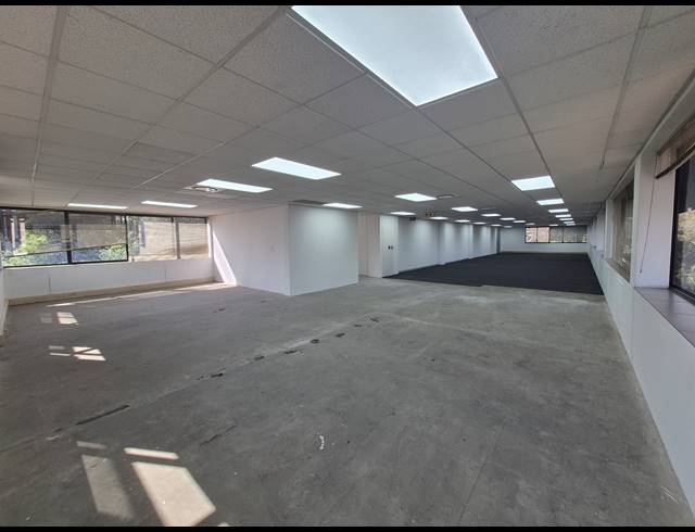 297M² OFFICE TO LET IN WOODMEAD